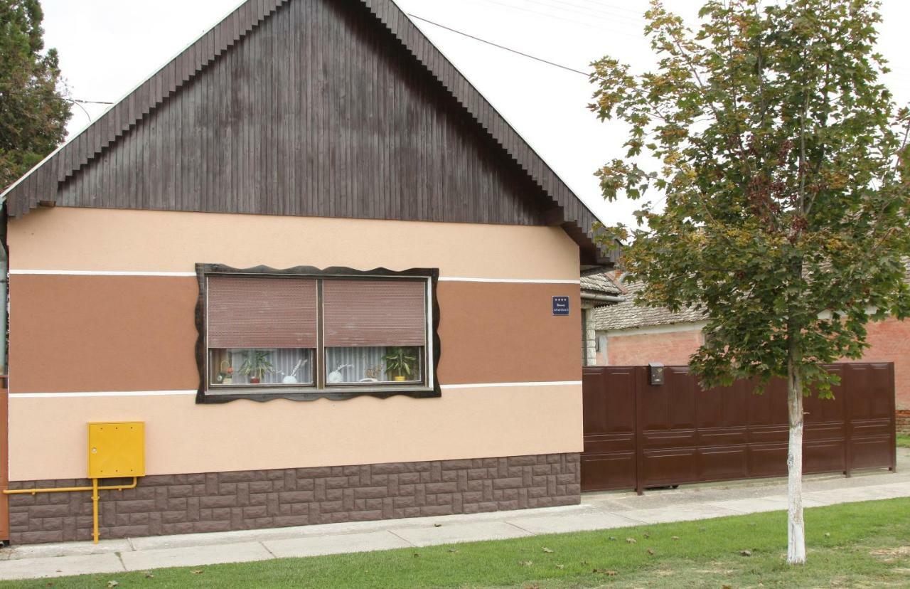 Apartman Sokica Bizovac Εξωτερικό φωτογραφία